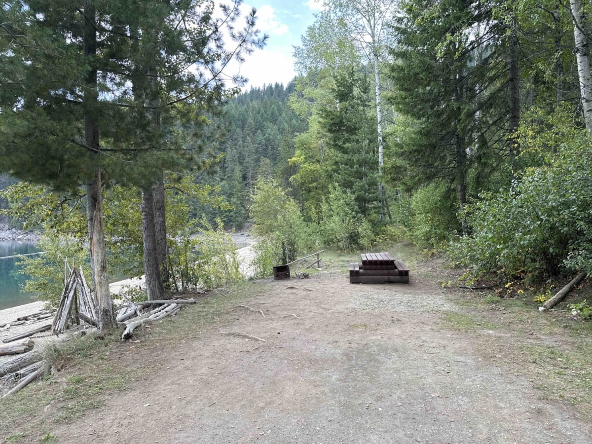 Howser Lake photo 3