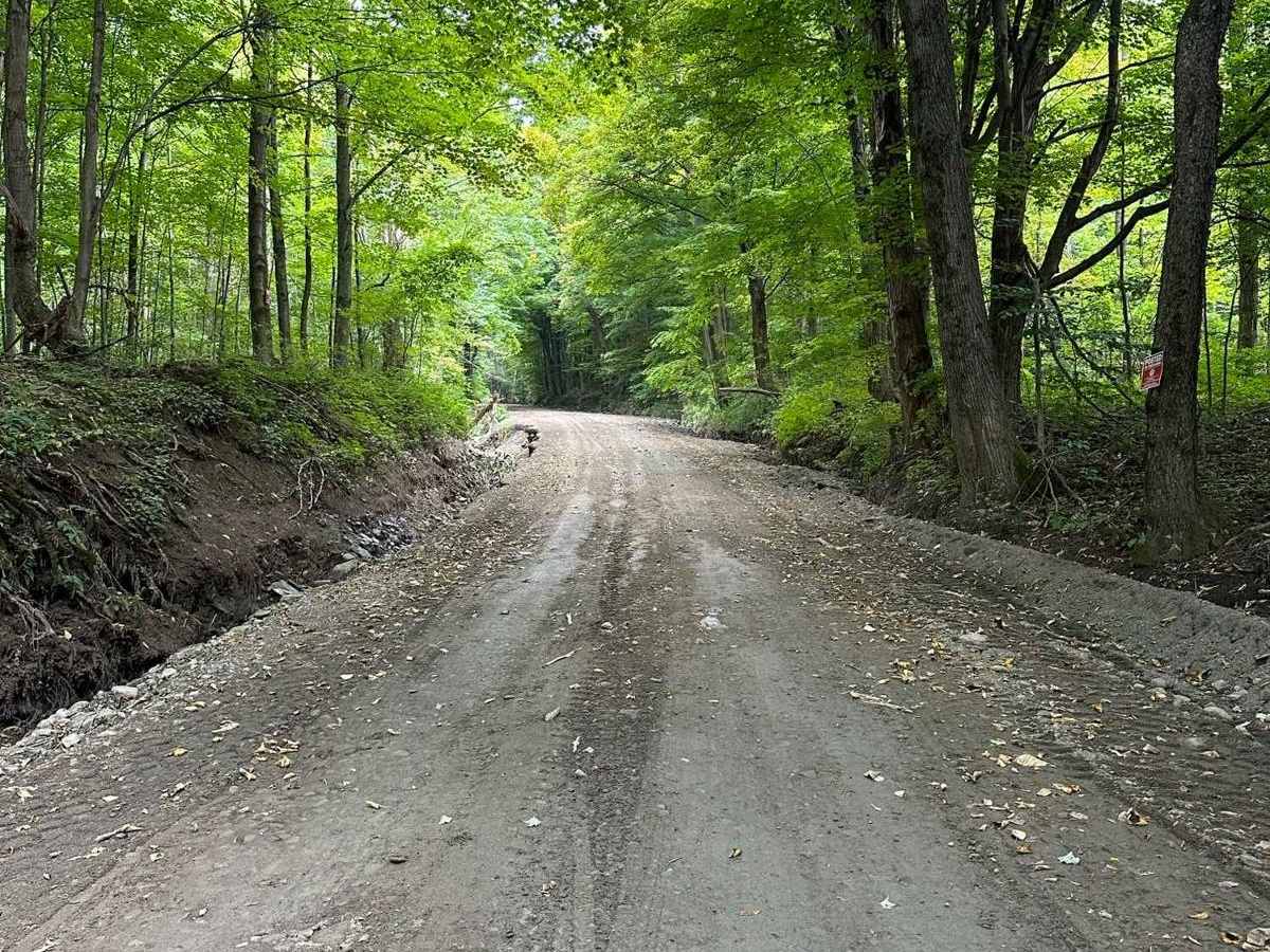 Burke Hill Road photo 2
