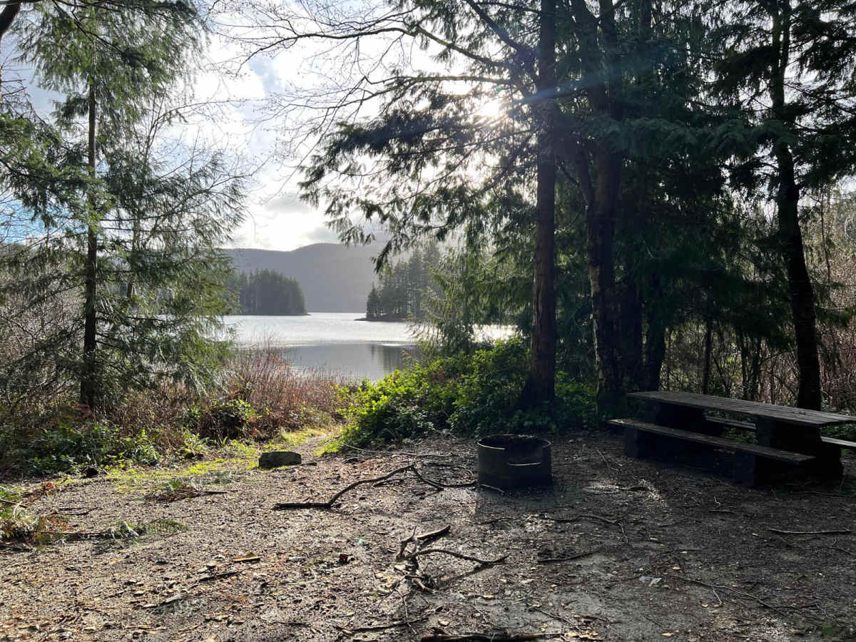 Stella Lake FSR photo 5