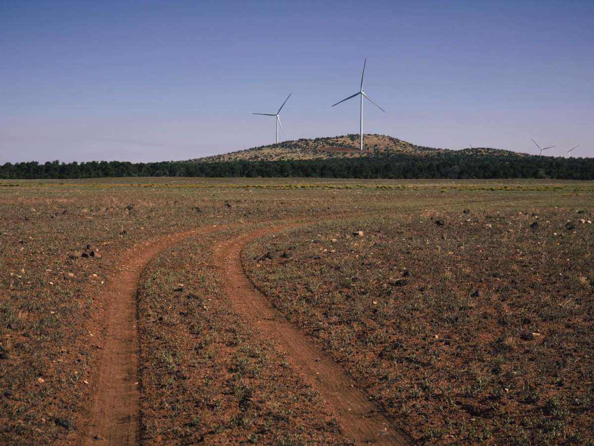 Windmill Cross photo 2