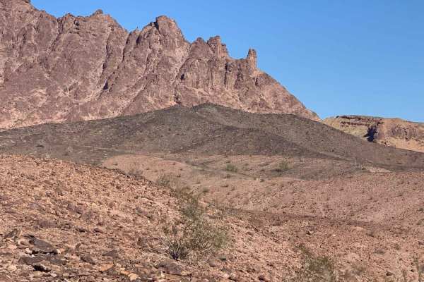 Red Bluff East-East Spur