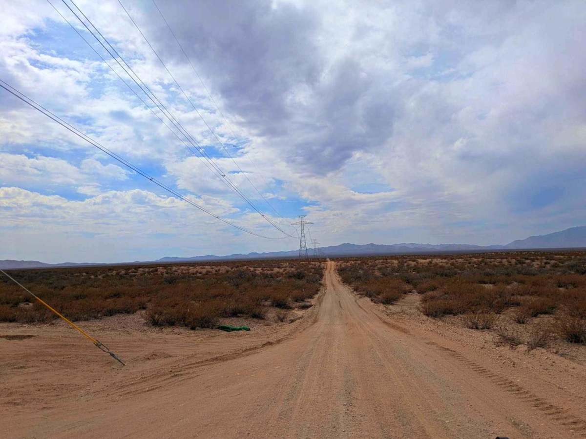 Powerline Trail photo 4