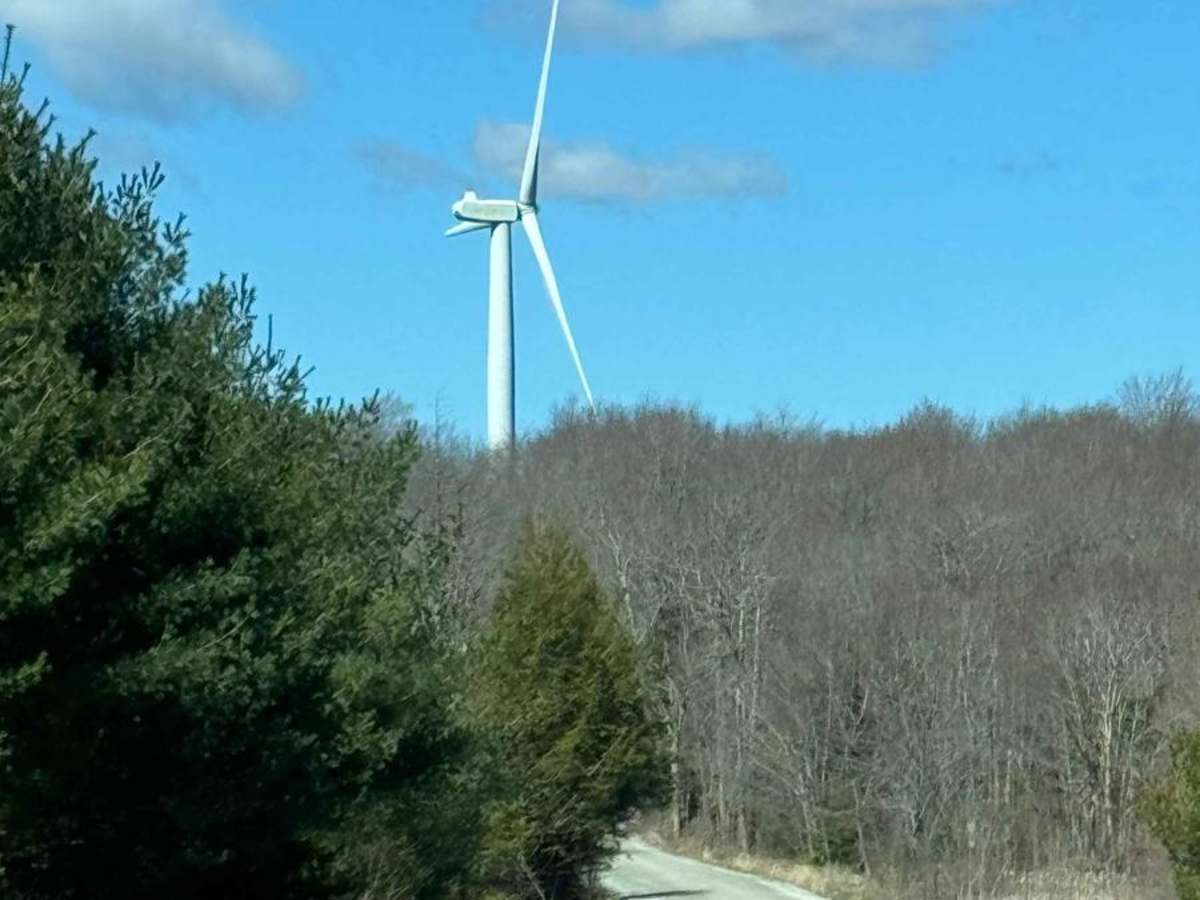 Old Bedford Pike Road photo 3