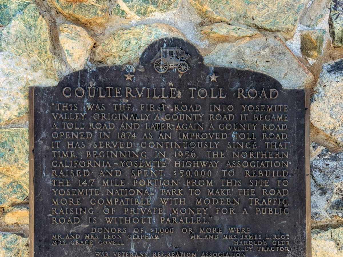 Old Yosemite Coulterville Road photo 4