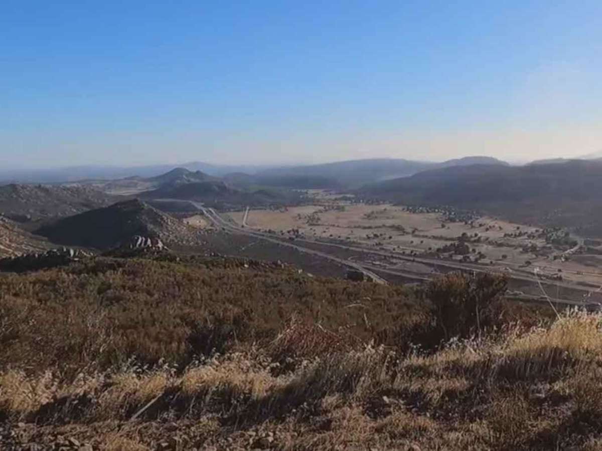 15S18 Sheephead Mountain Road trail photo