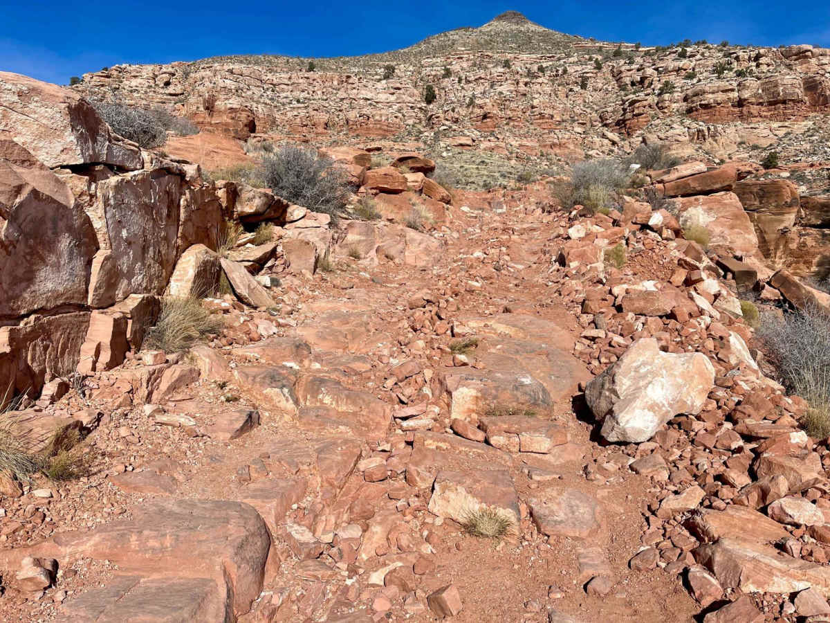 West Hidden Canyon trail photo