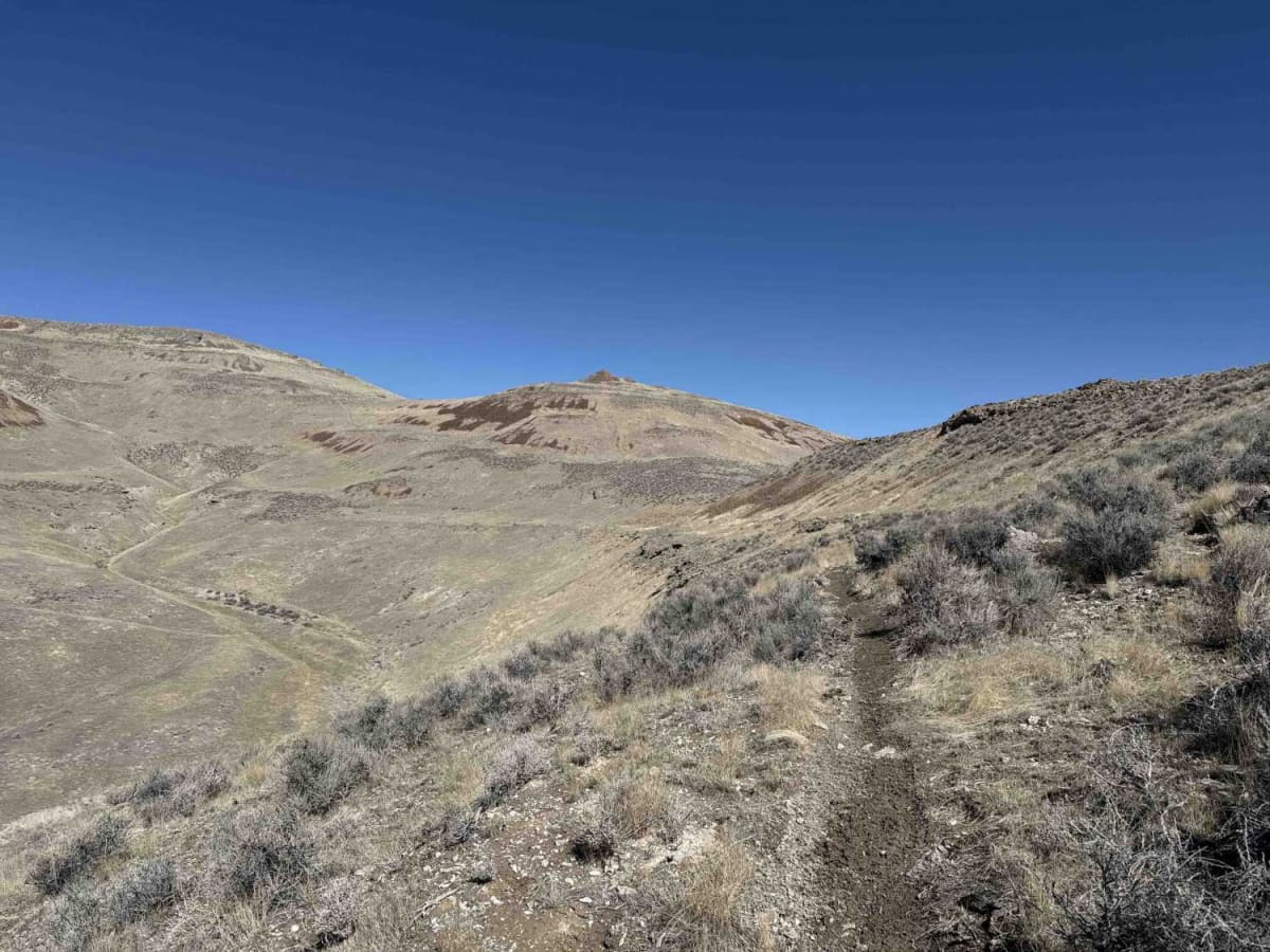 West Magic Mountain photo 5
