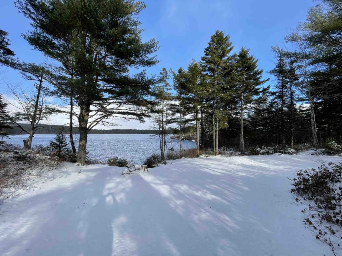 East River Road trail photo