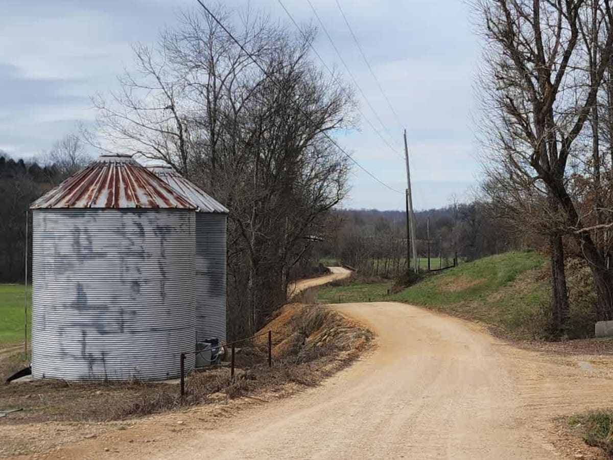 South Lick Creek Road photo 3