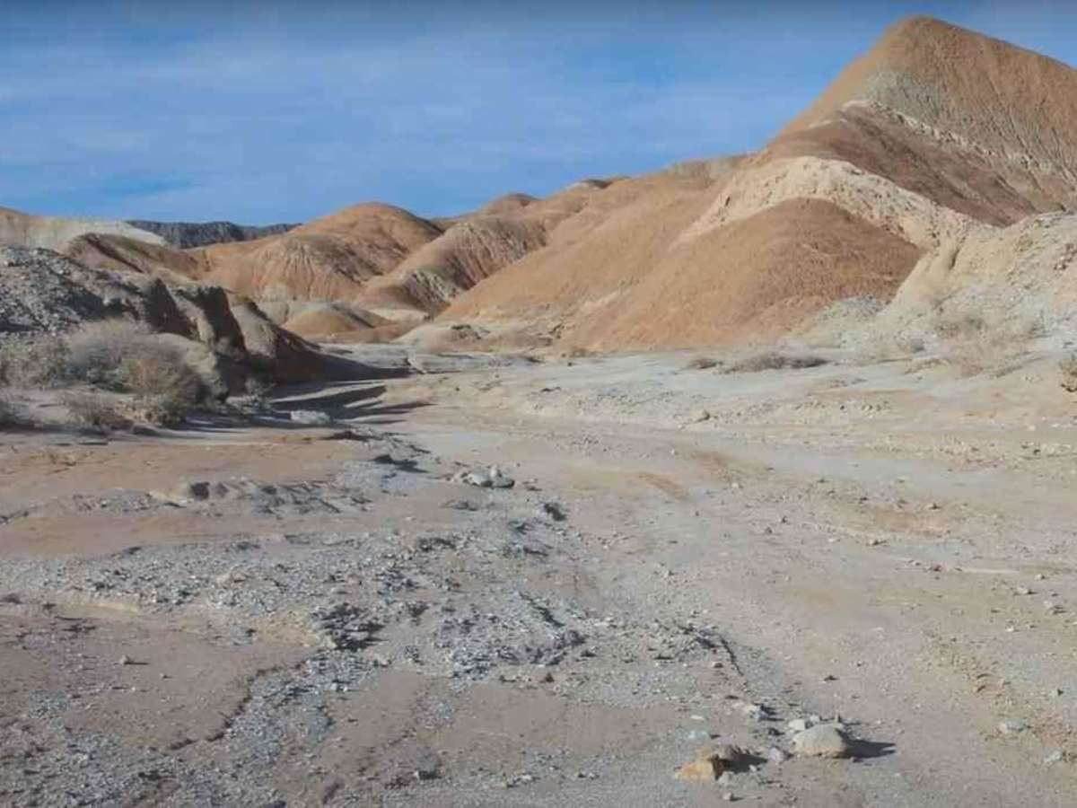 Hills of the Moon photo 6