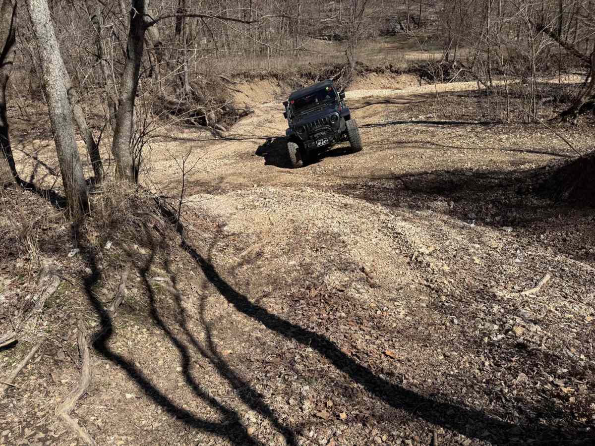 Red 381 trail photo