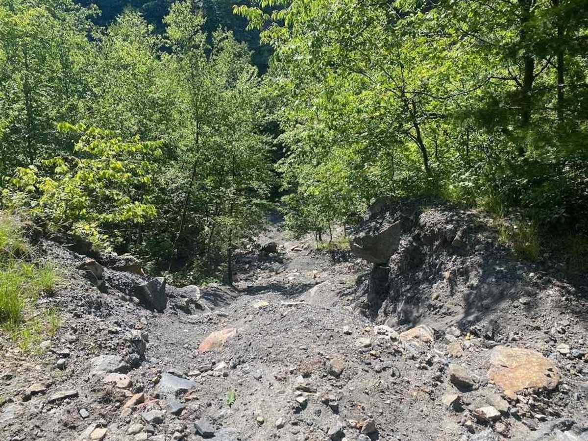 Quarry Blue photo 2