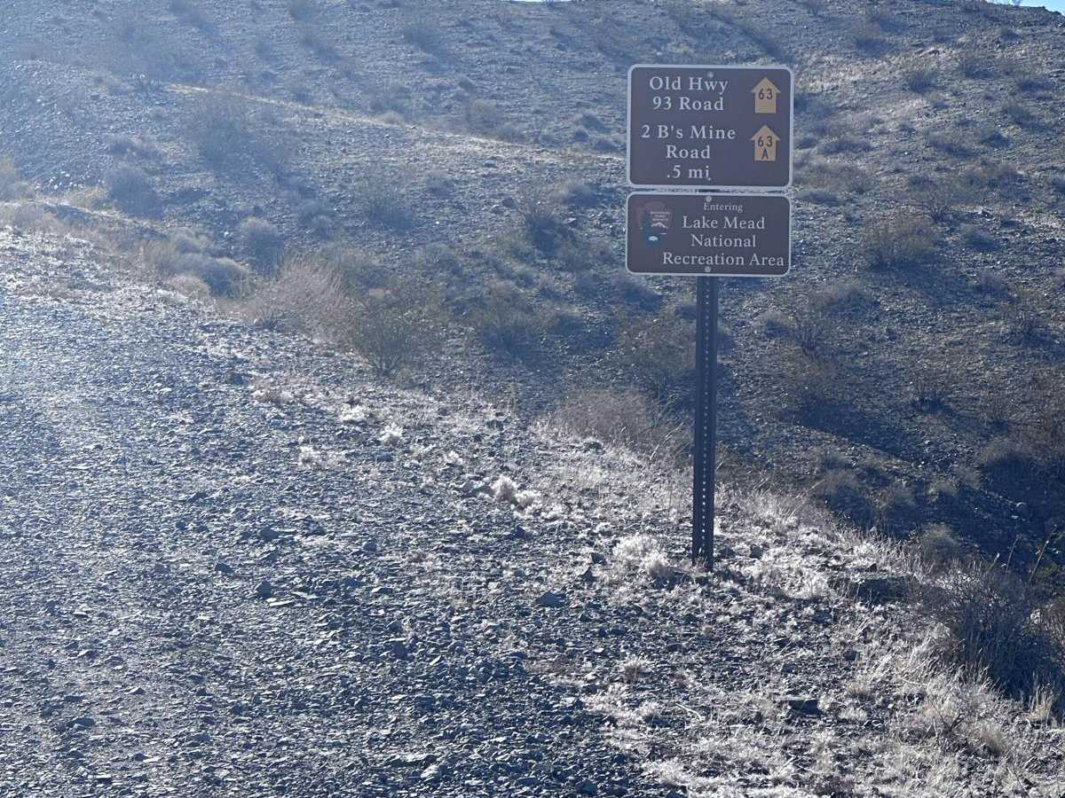 Old US 93 Road photo 4