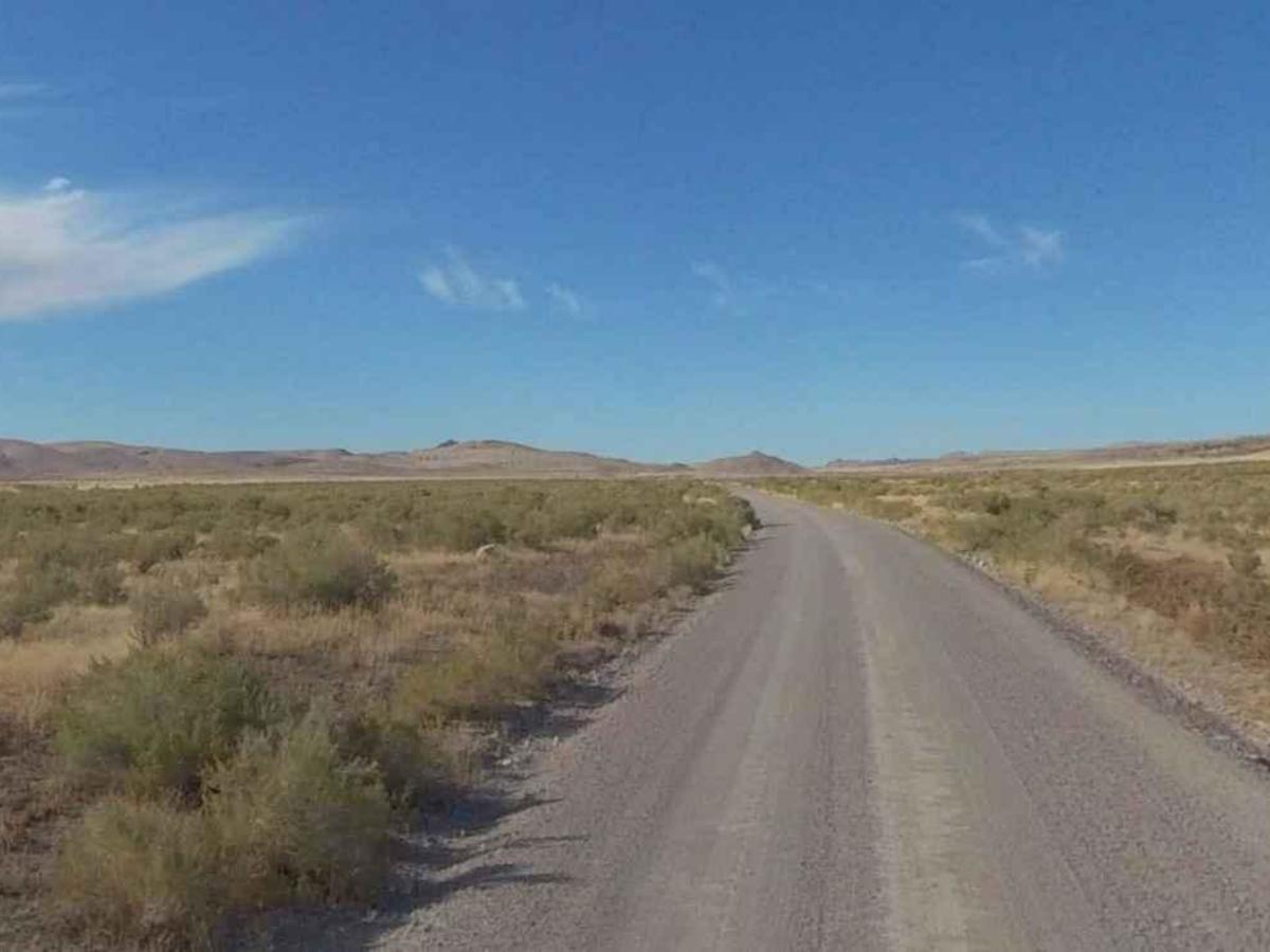 Riverbottom Road-JC8122802 photo 4