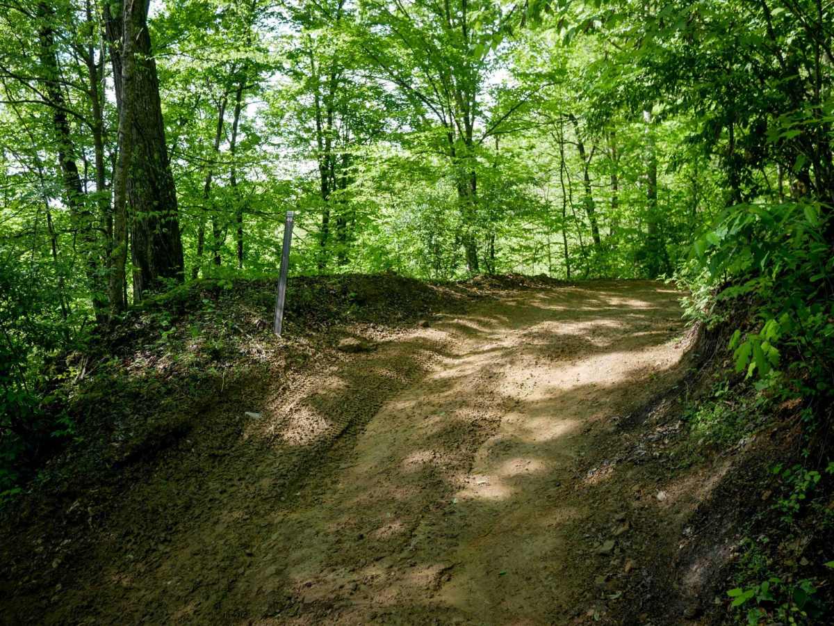 RH 46 trail photo