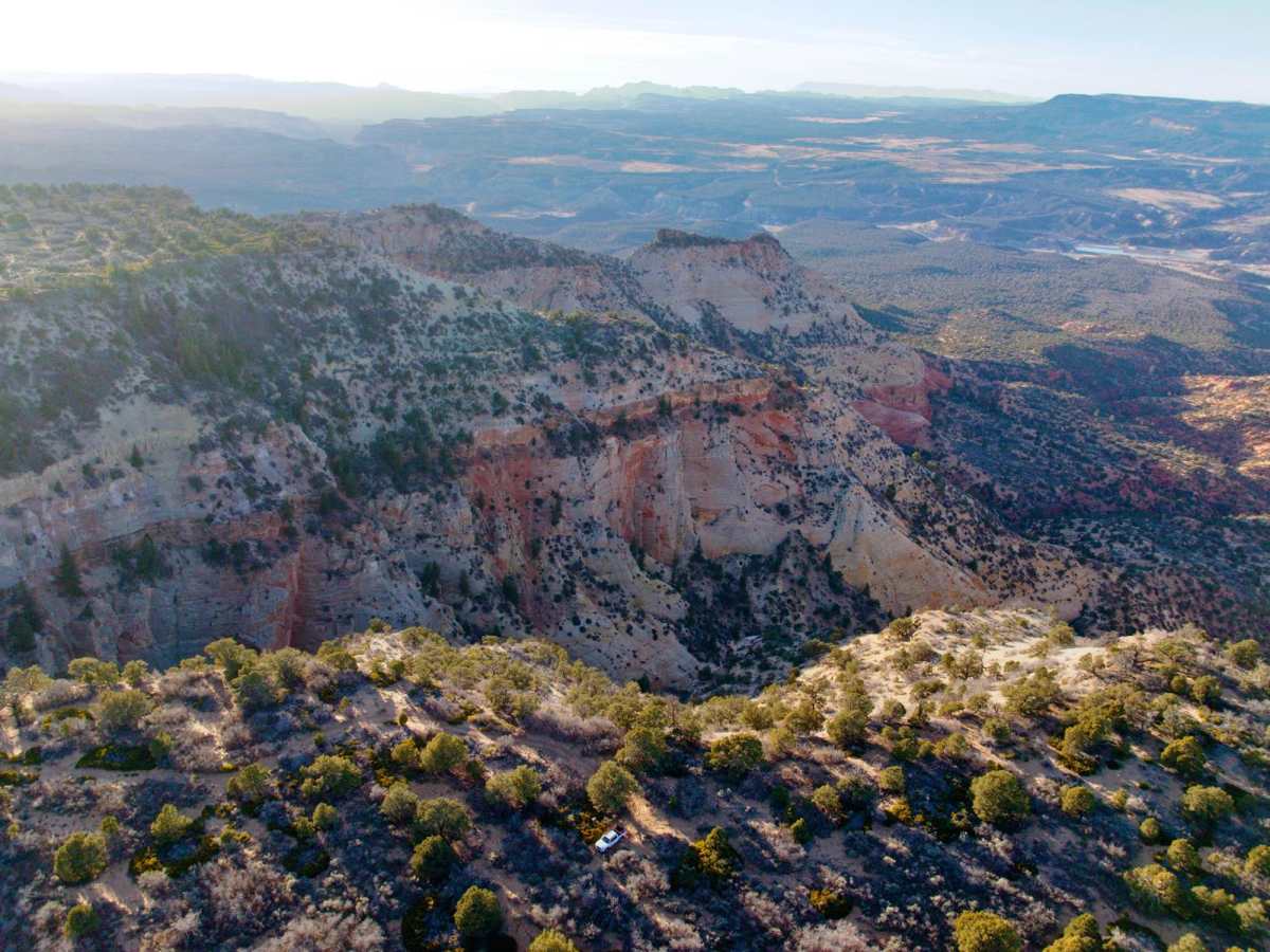 Elkheart Cliffs Overlook trail photo