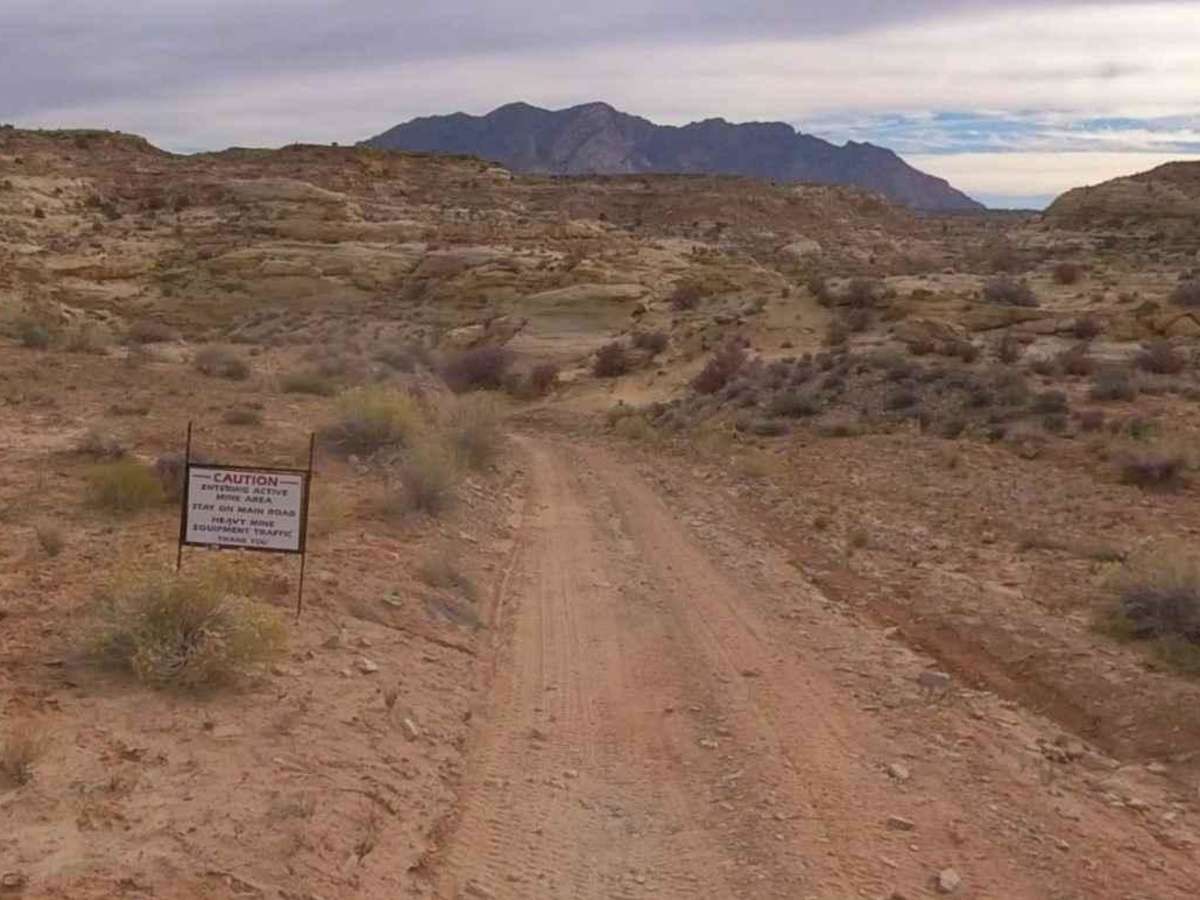 Shootaring Road photo 3