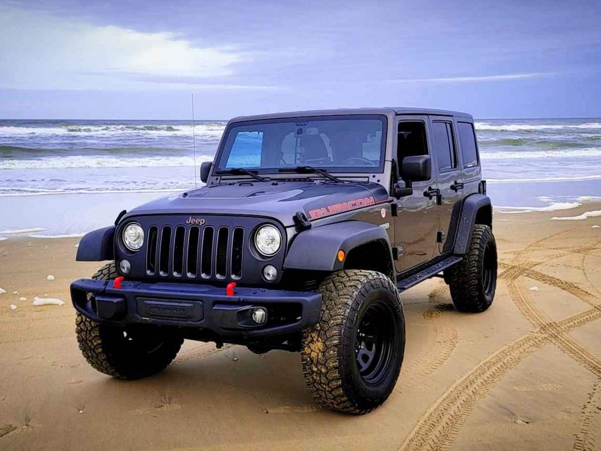 NC12 - Carova 4x4 Beach photo 5