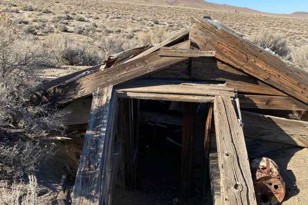 Nightingale Mine