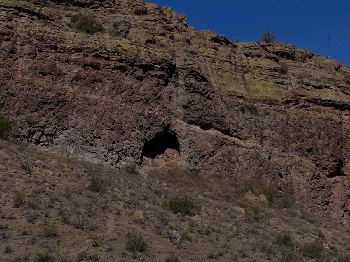 Black Cross Butte photo 4