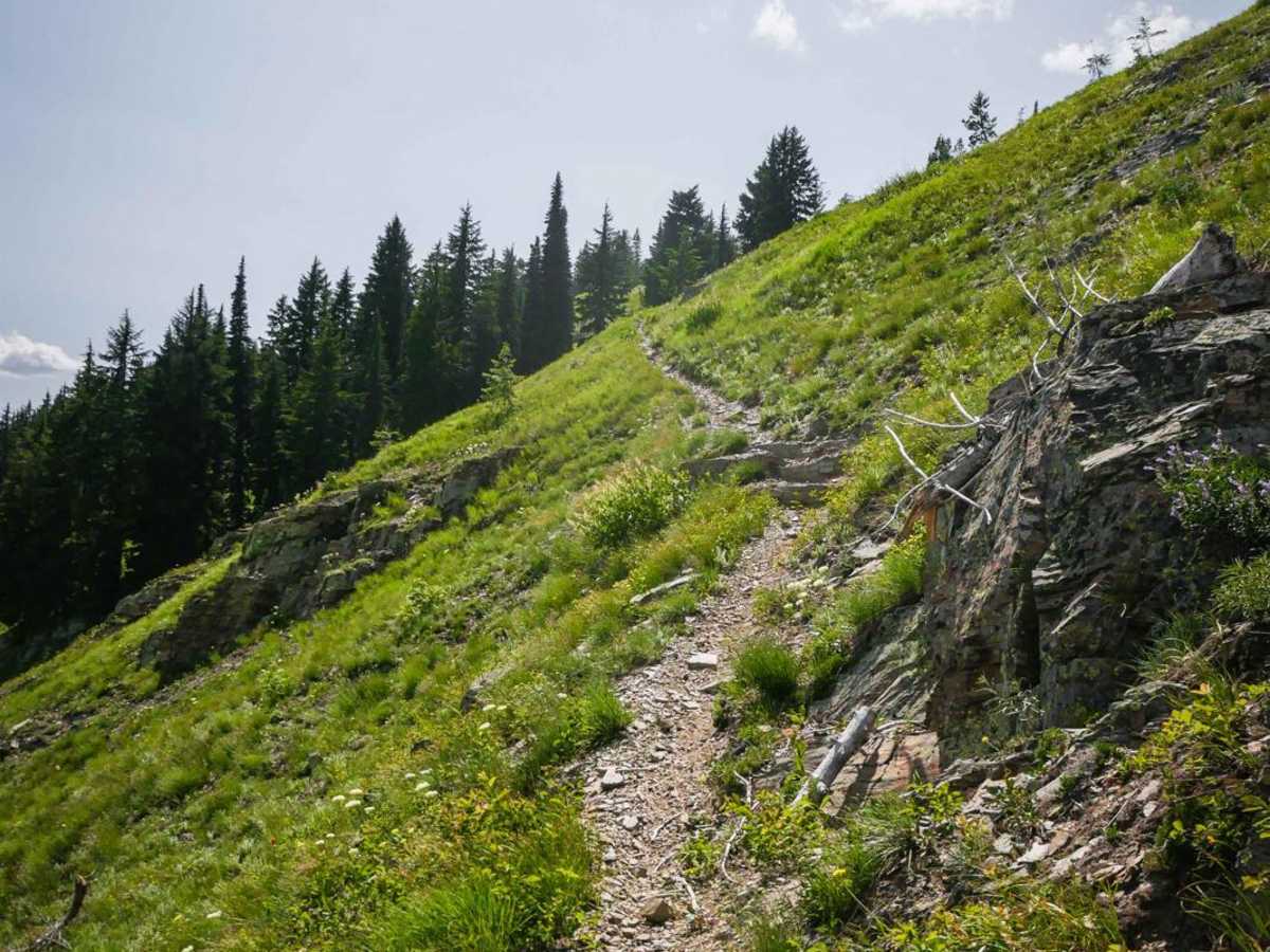 Arid Peak trail photo