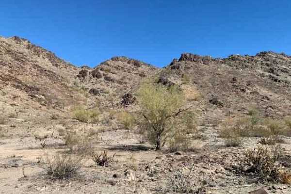 Tinajas Altas Pass Loop