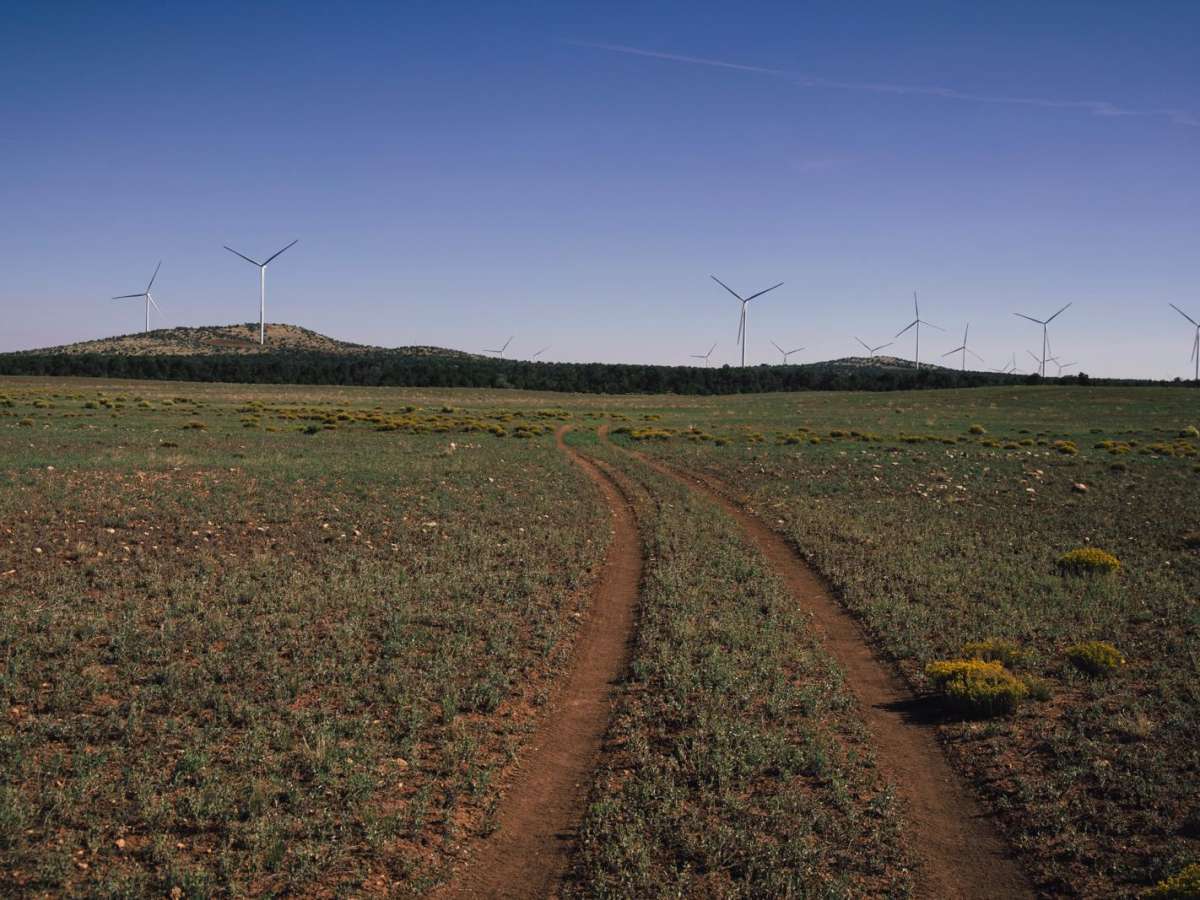 Windmill Cross photo 3