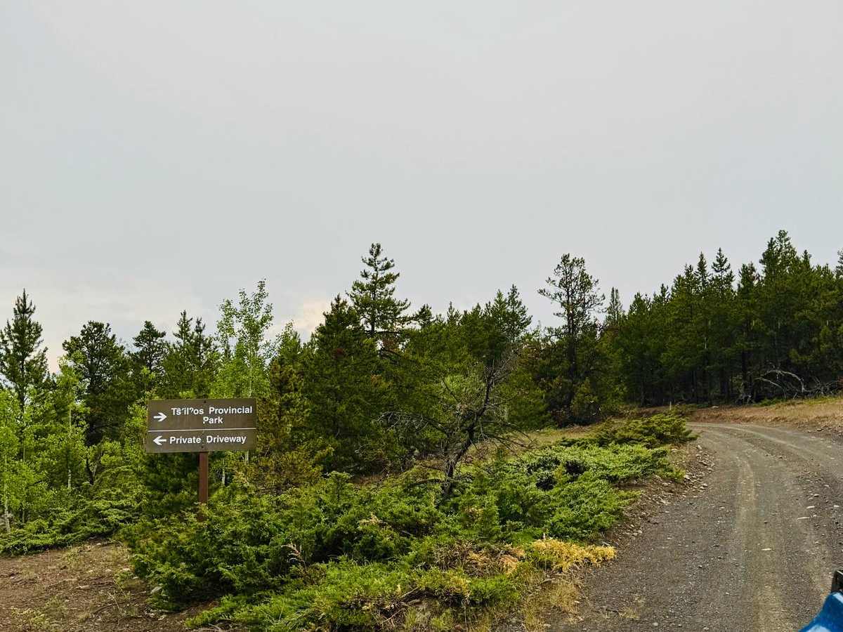 Chilko Lake Road photo 4