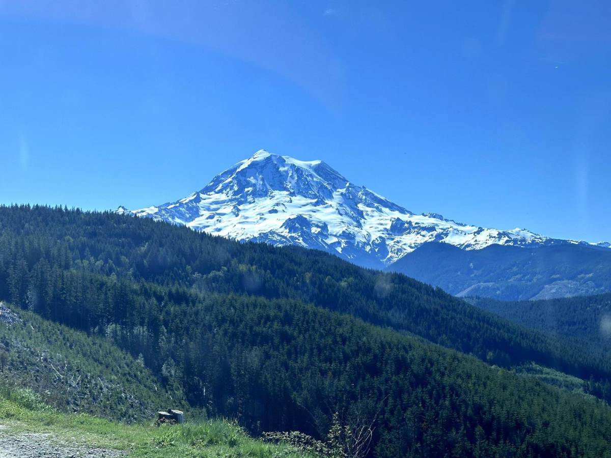 Evans Creek Campground/Trailhead trail photo