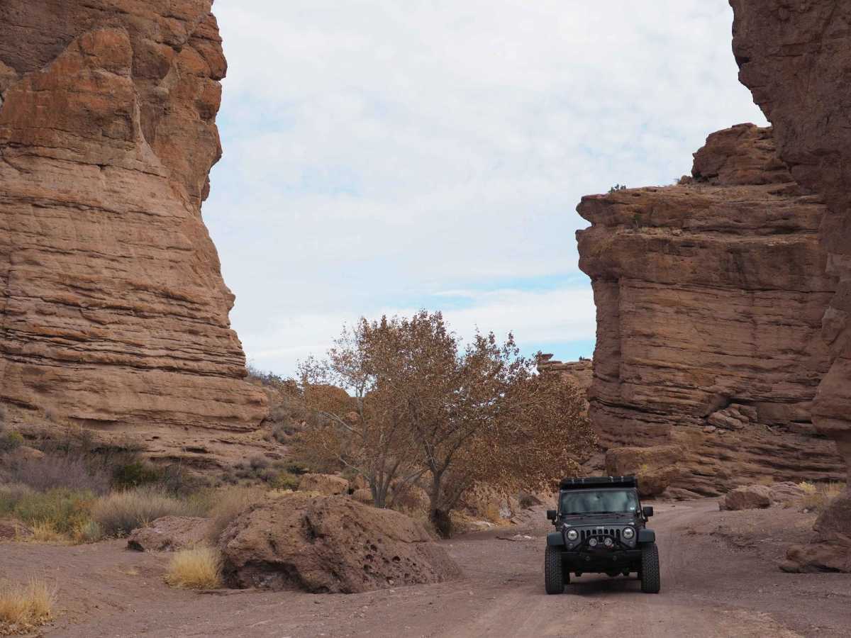 San Lorenzo Canyon trail photo