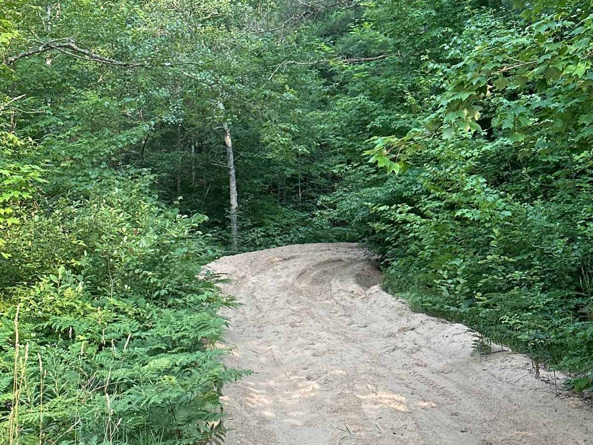 Hulbert Road trail photo