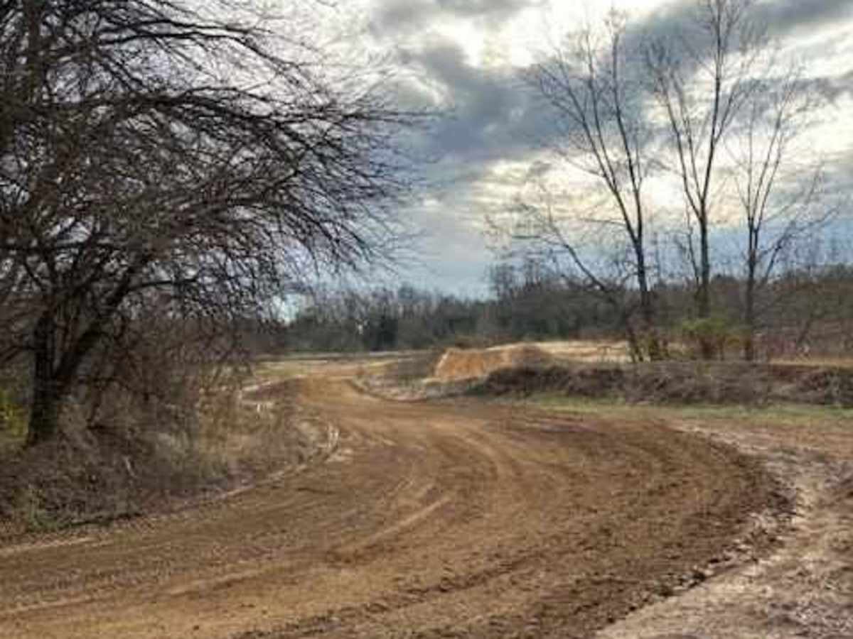 Practice Track photo 6