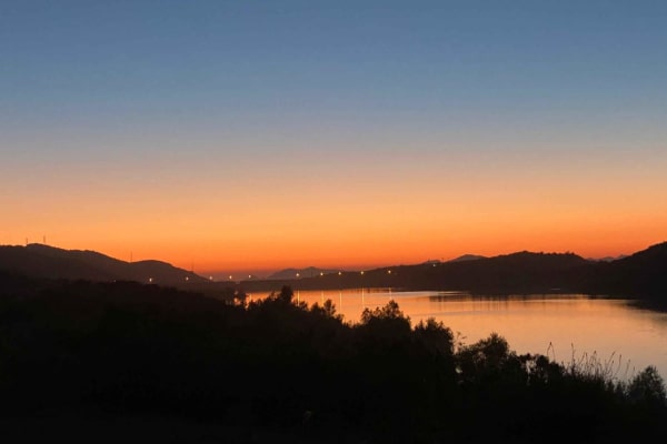Presa Las Auras Lake Loop