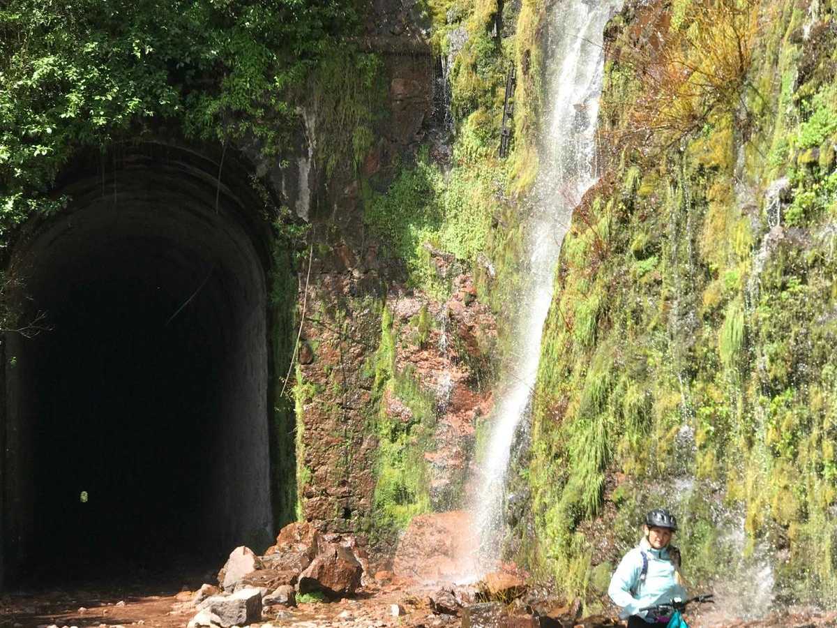 Parque Mexiquillo Waterfall and Tunnels Trail photo 5