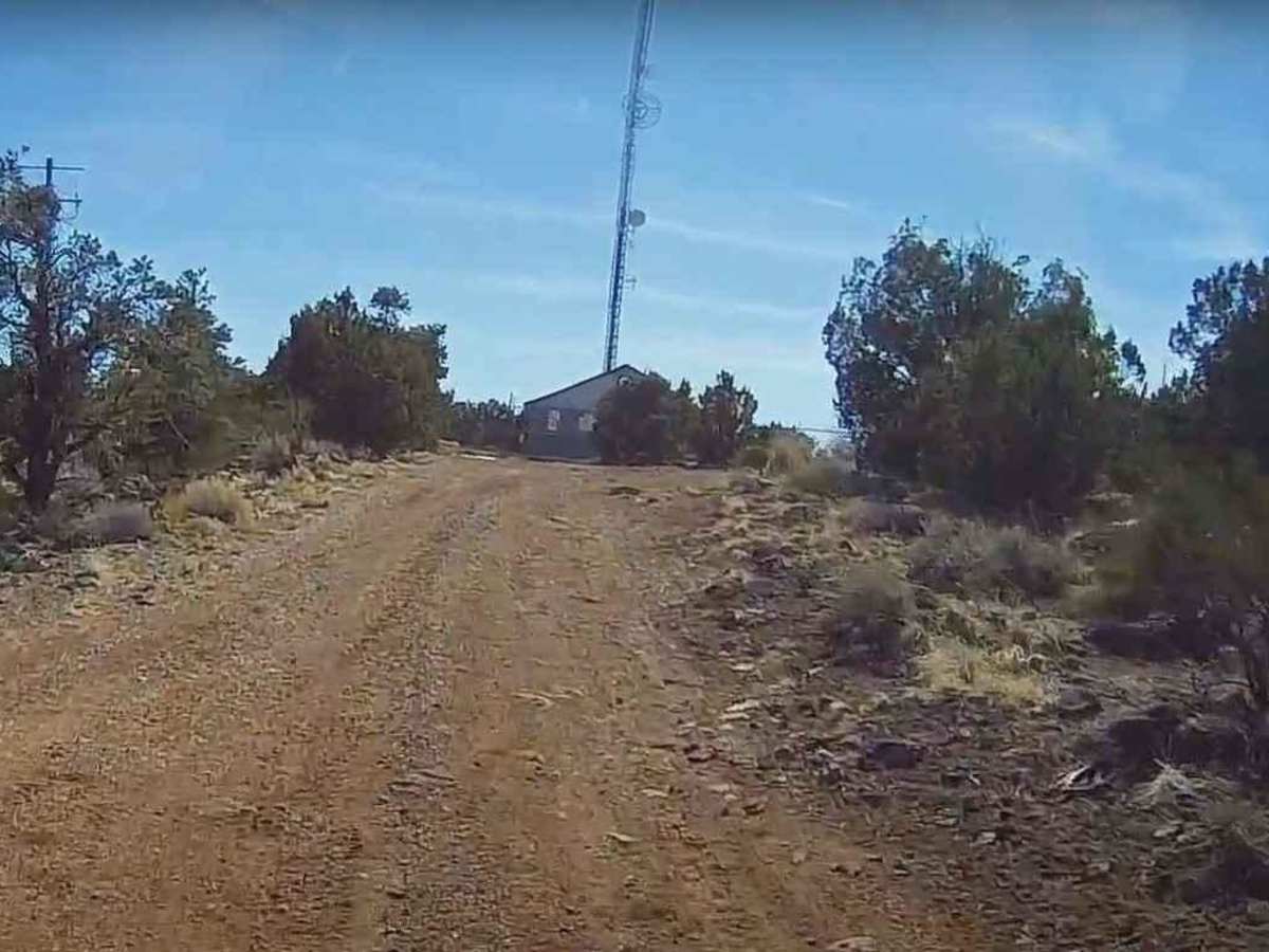 Seegmiller Mountain Tower Road BLM 1077 photo 5