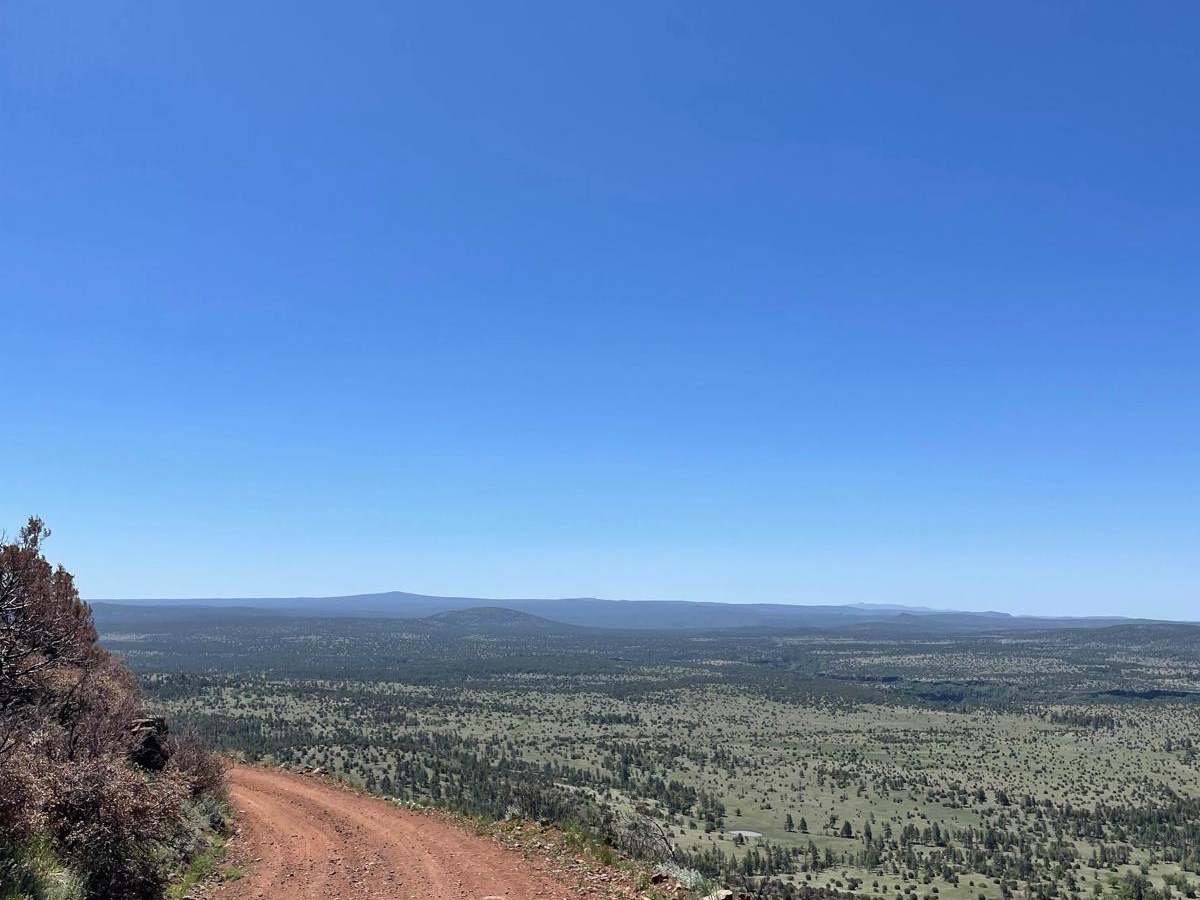 Apache Maid Climb trail photo