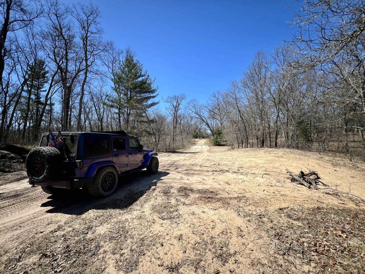 NFS 9847/Cedar Creek Motorsport Trailhead photo 2