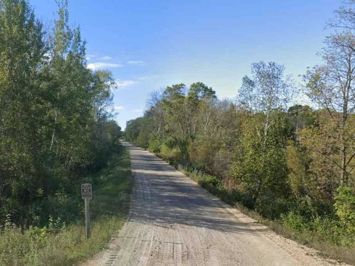 Cattail State Trail: Amery to Turtle Lake photo 4