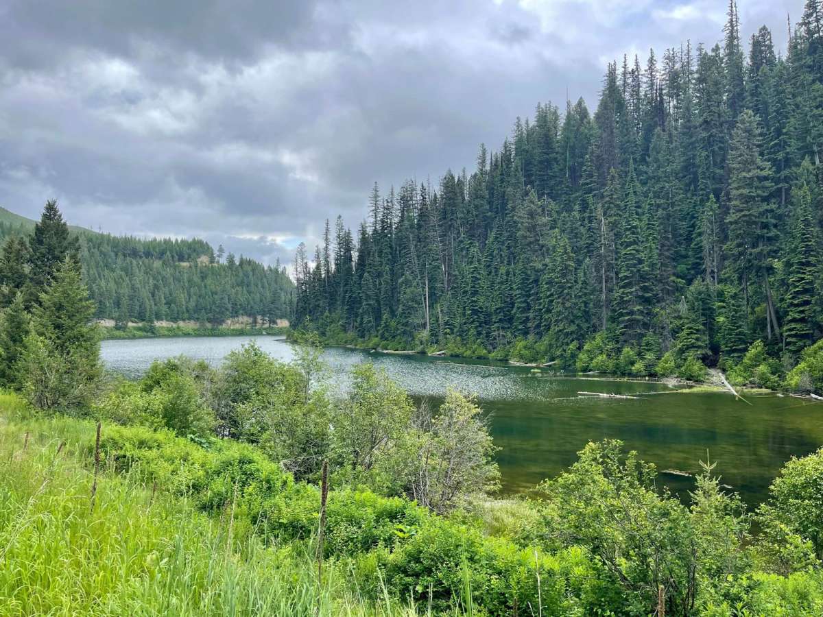 Cottonwood Lakes trail photo