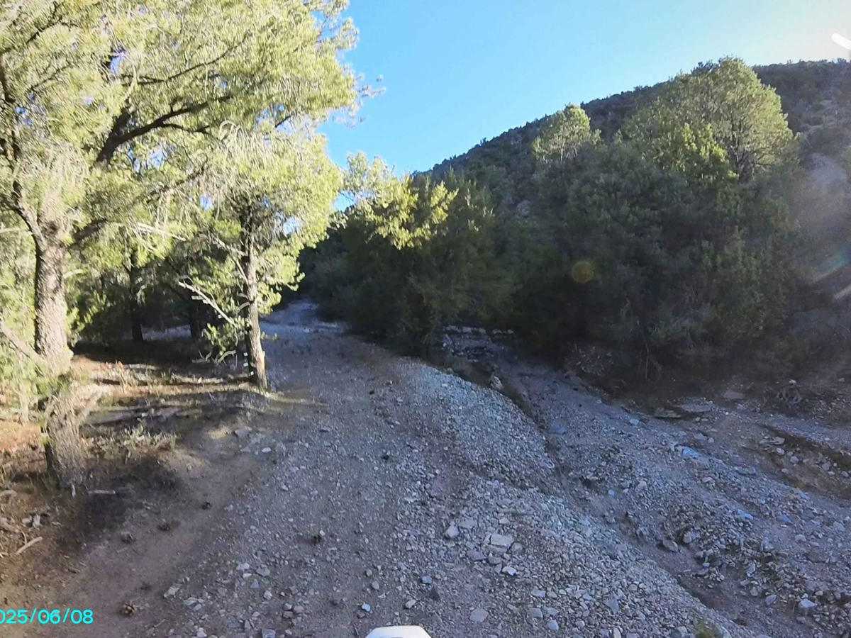 Telephone Canyon Road (530) photo 2