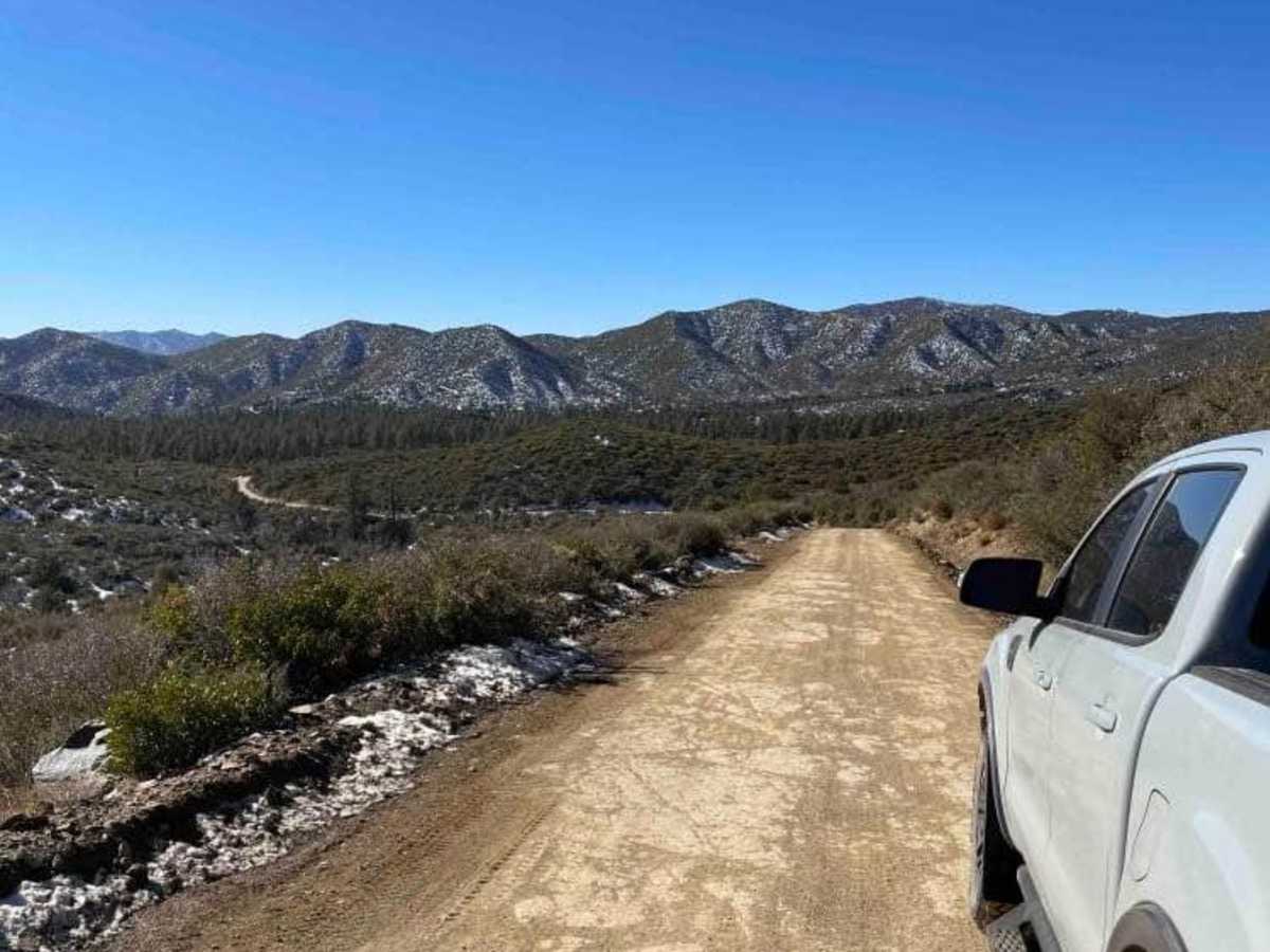 Pine Flats Road photo 5