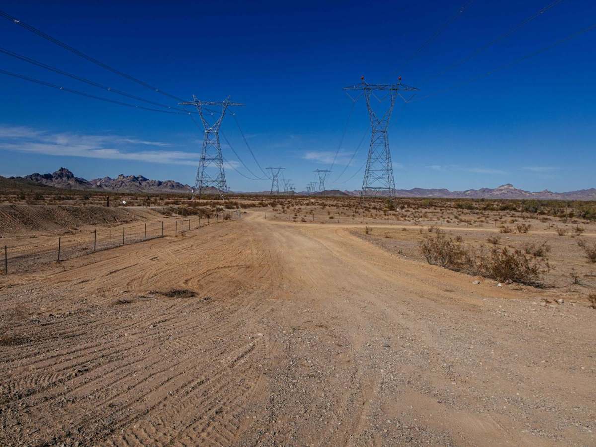 Single Power Canal trail photo