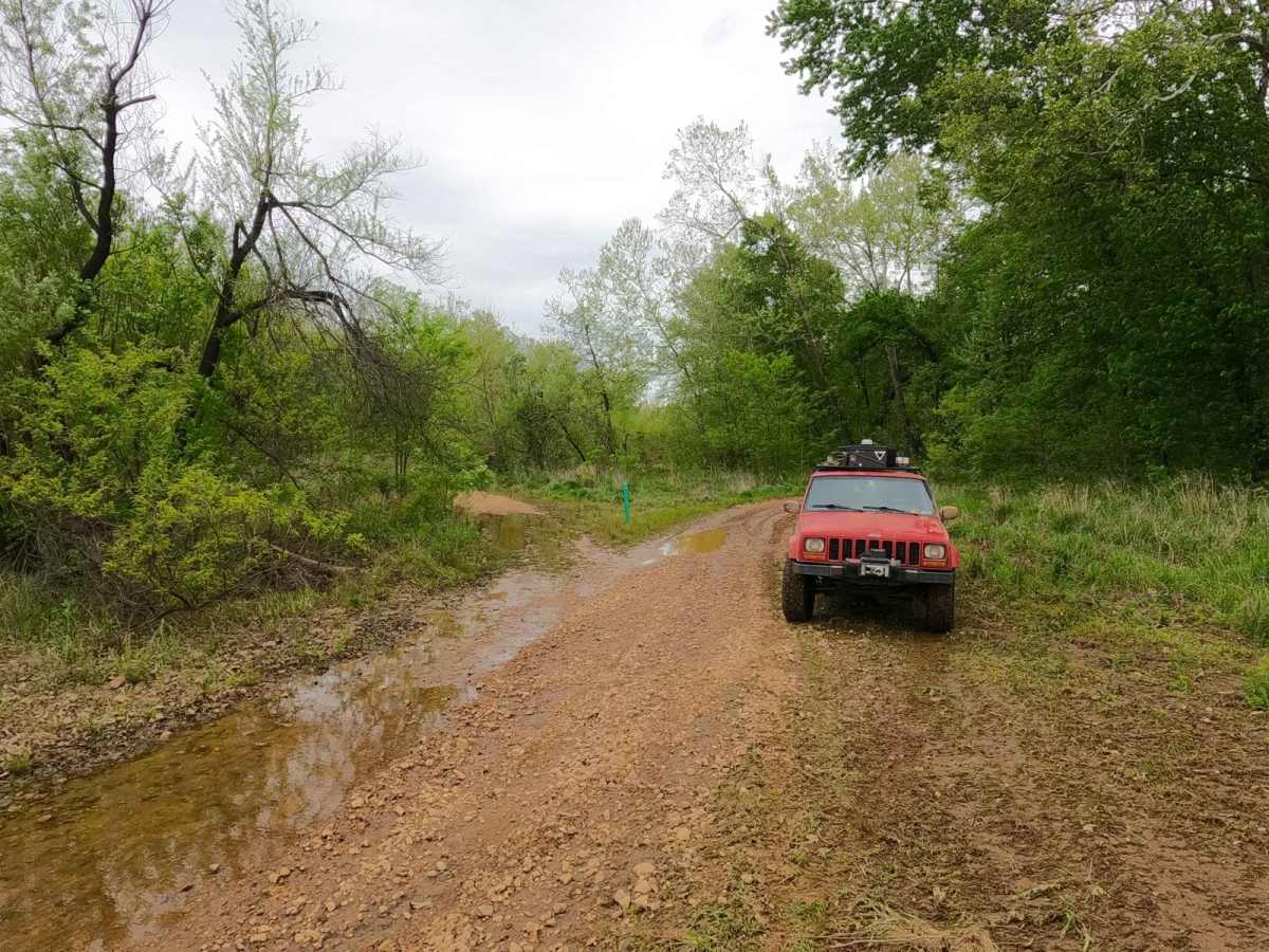 Central Bluffs Trail photo 2