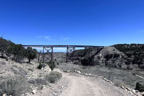 Trestle Road