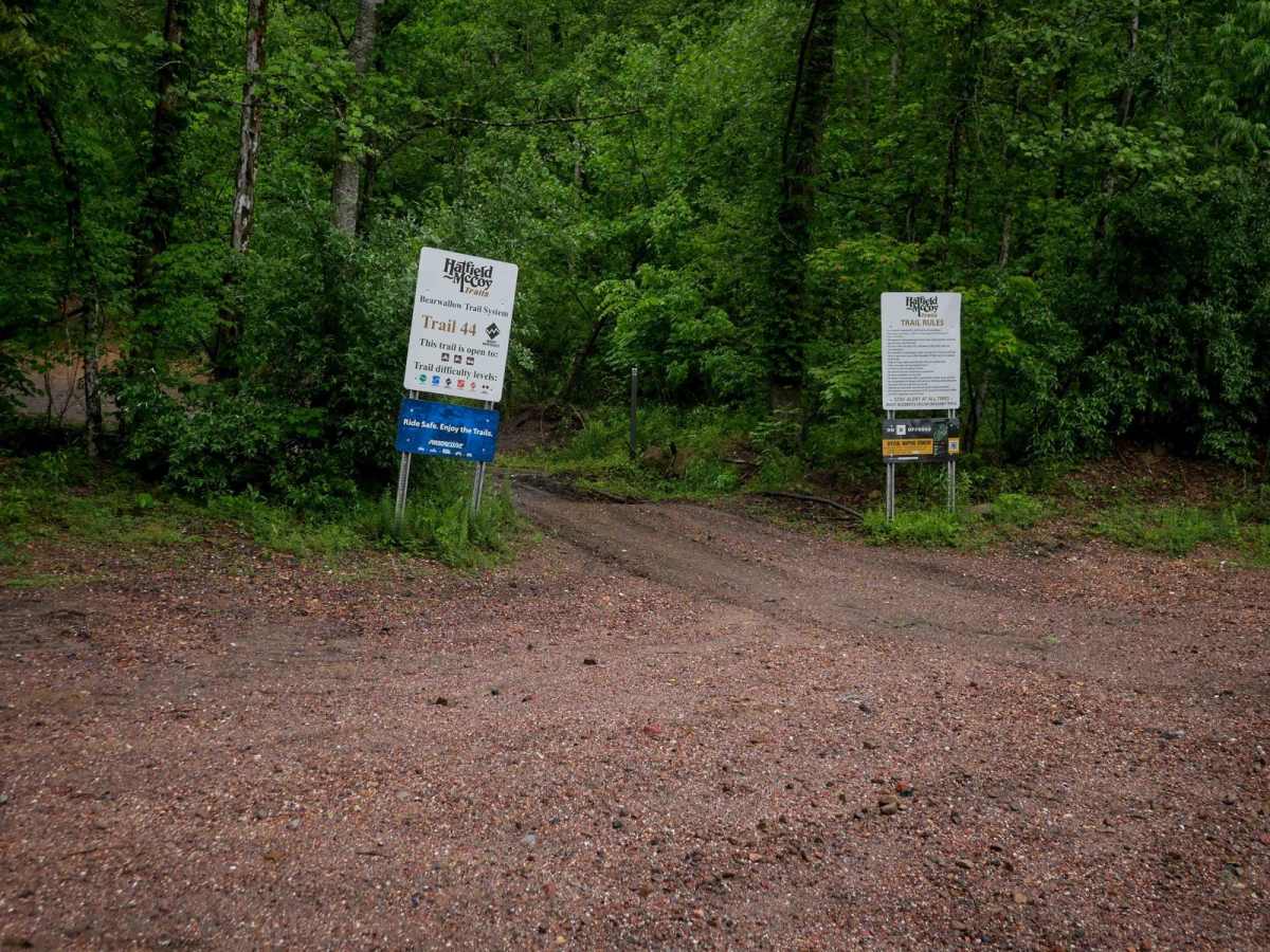 B44 trail photo