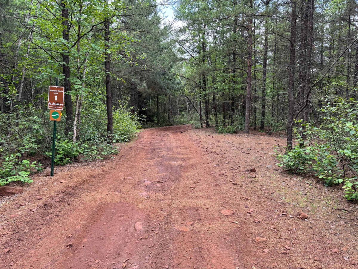 Wayne's World Loop trail photo