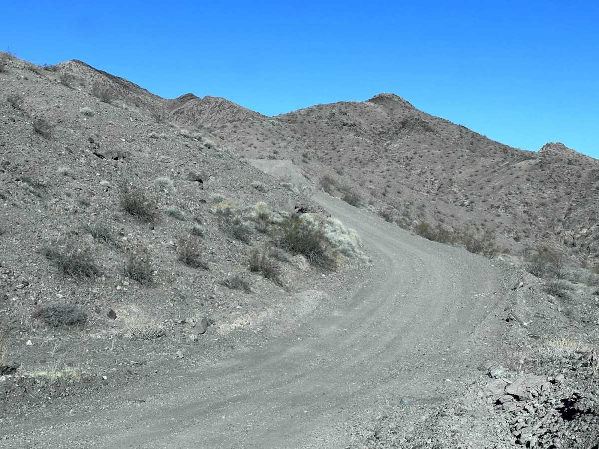 Bighorn Cove Road photo 2