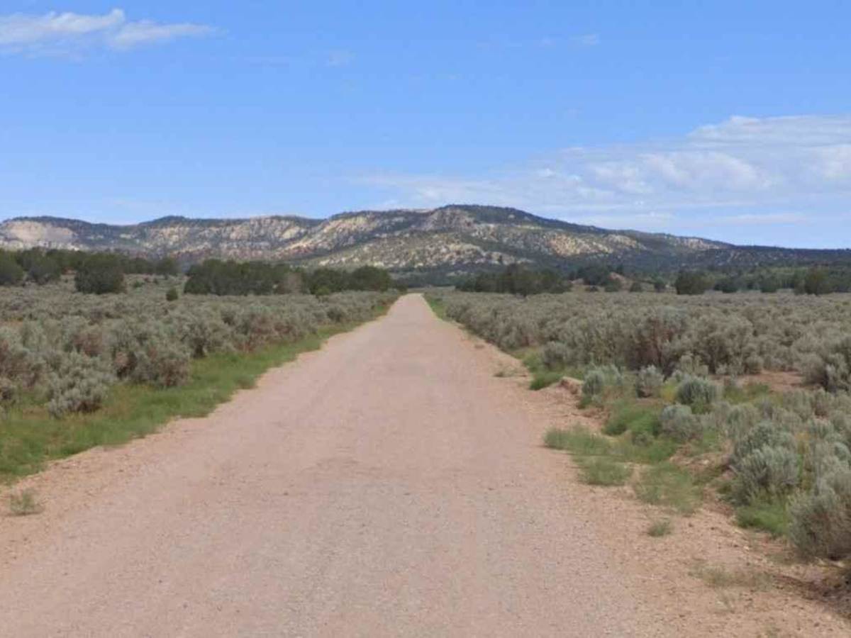 Glendale Bench Road (BLM1854) trail photo