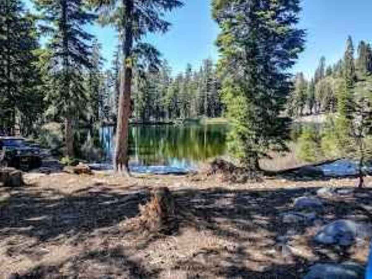Ellis Lake Trail trail photo