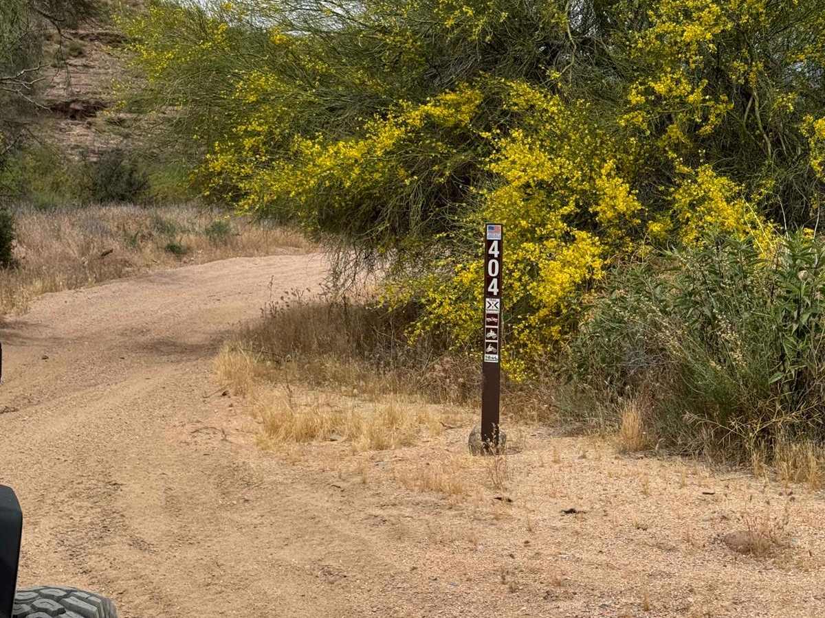 Spare Tire Canyon- Bowsers Memorial trail photo